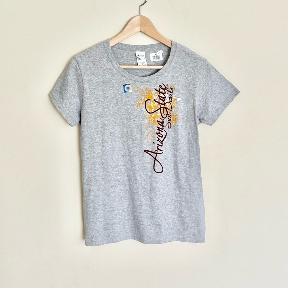 NEW Arizona State Sun Devils ASU Graphic Gray T Shirt Women’s size Medium